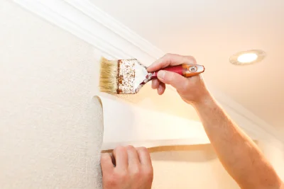 Pose de papier peint à Chassy — revêtements muraux et toiles de verre